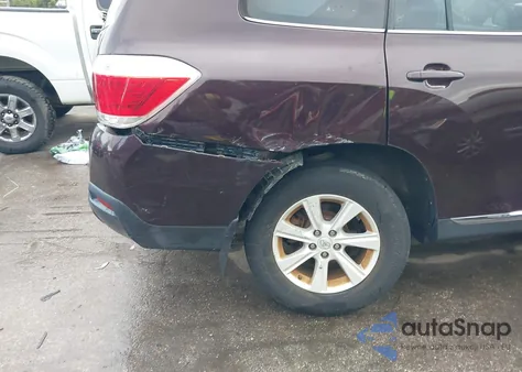 2013 Toyota Highlander из США, поврежденный, VIN 5TDZA3EH7DS037103